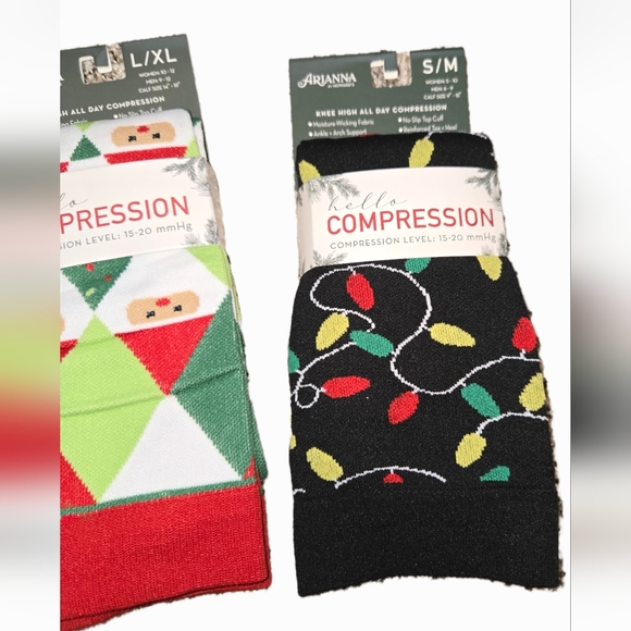 3 Pairs Compression Socks. Women's Christmas Theme. - Picture 2 of 3